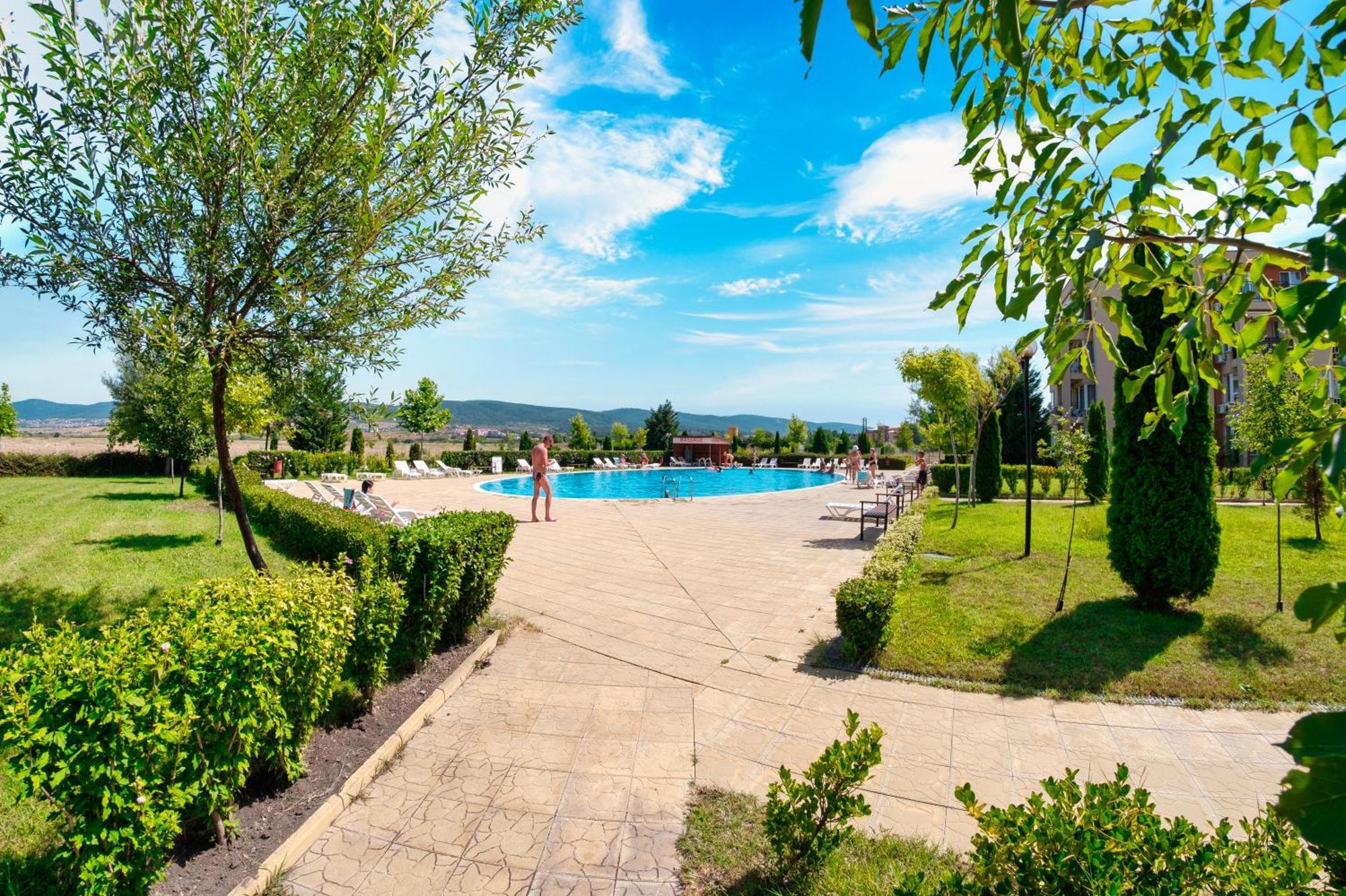 Апартаменти Orchid Garden